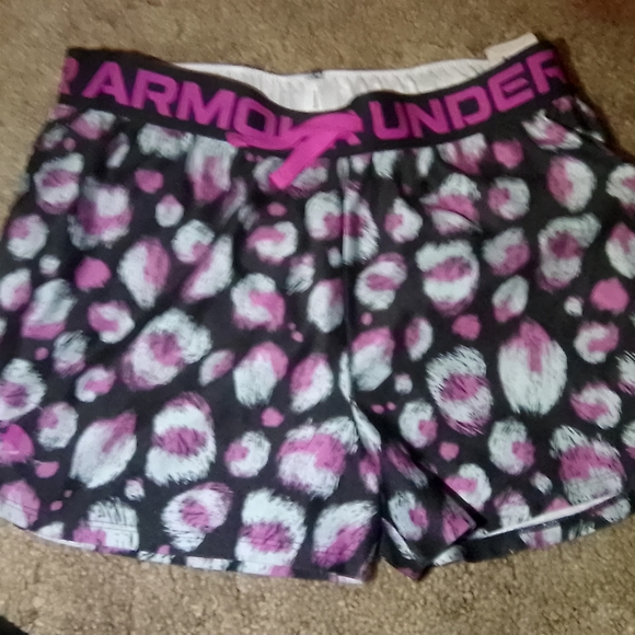 Under Armour Women's Pink and Black Shorts - Picture 1 of 2